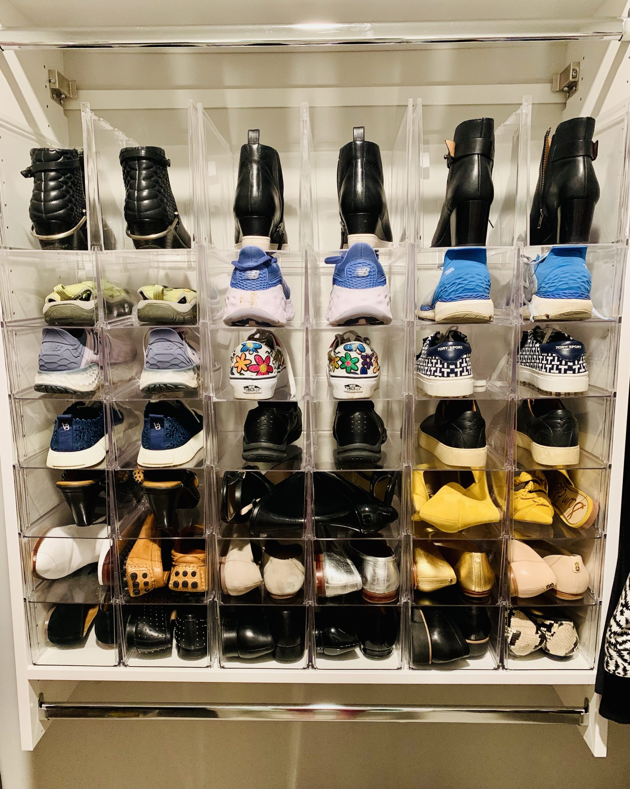 Shoe organizer for closet