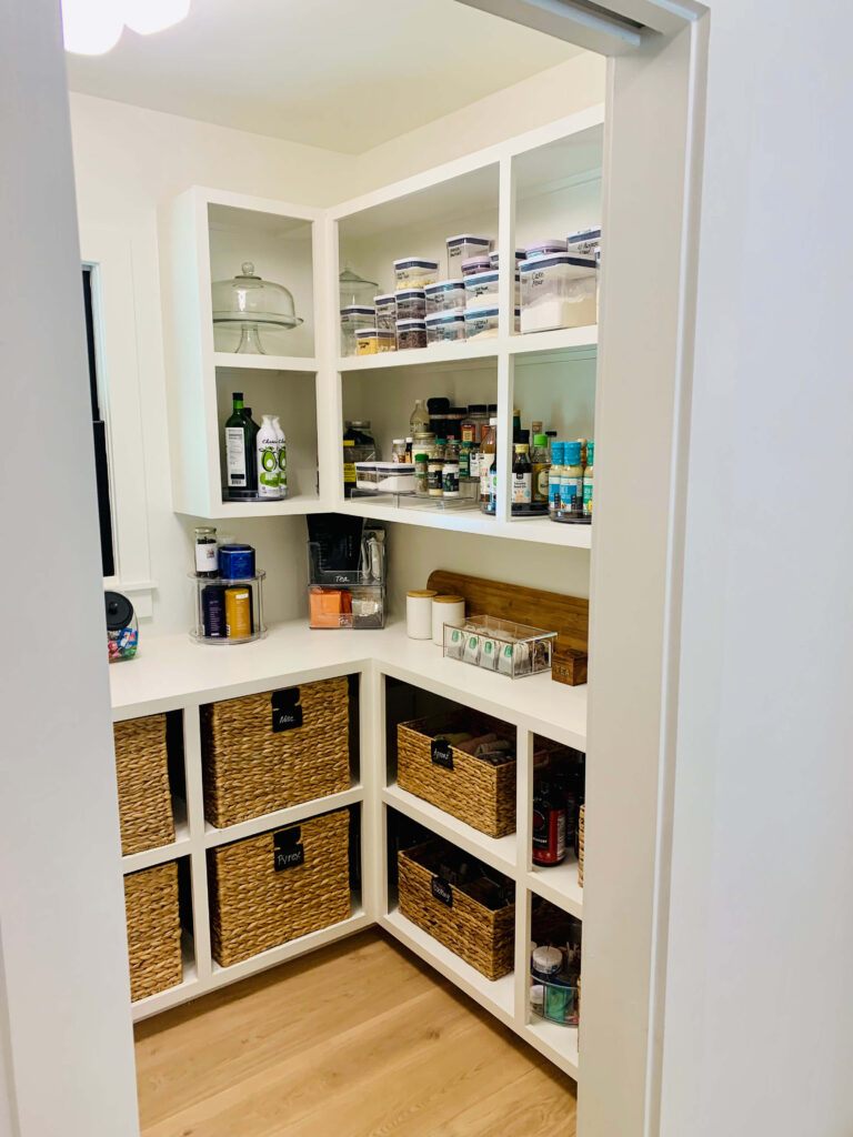 10 Walk-In Pantry Organization Ideas to Keep Your Space Functional and Beautiful