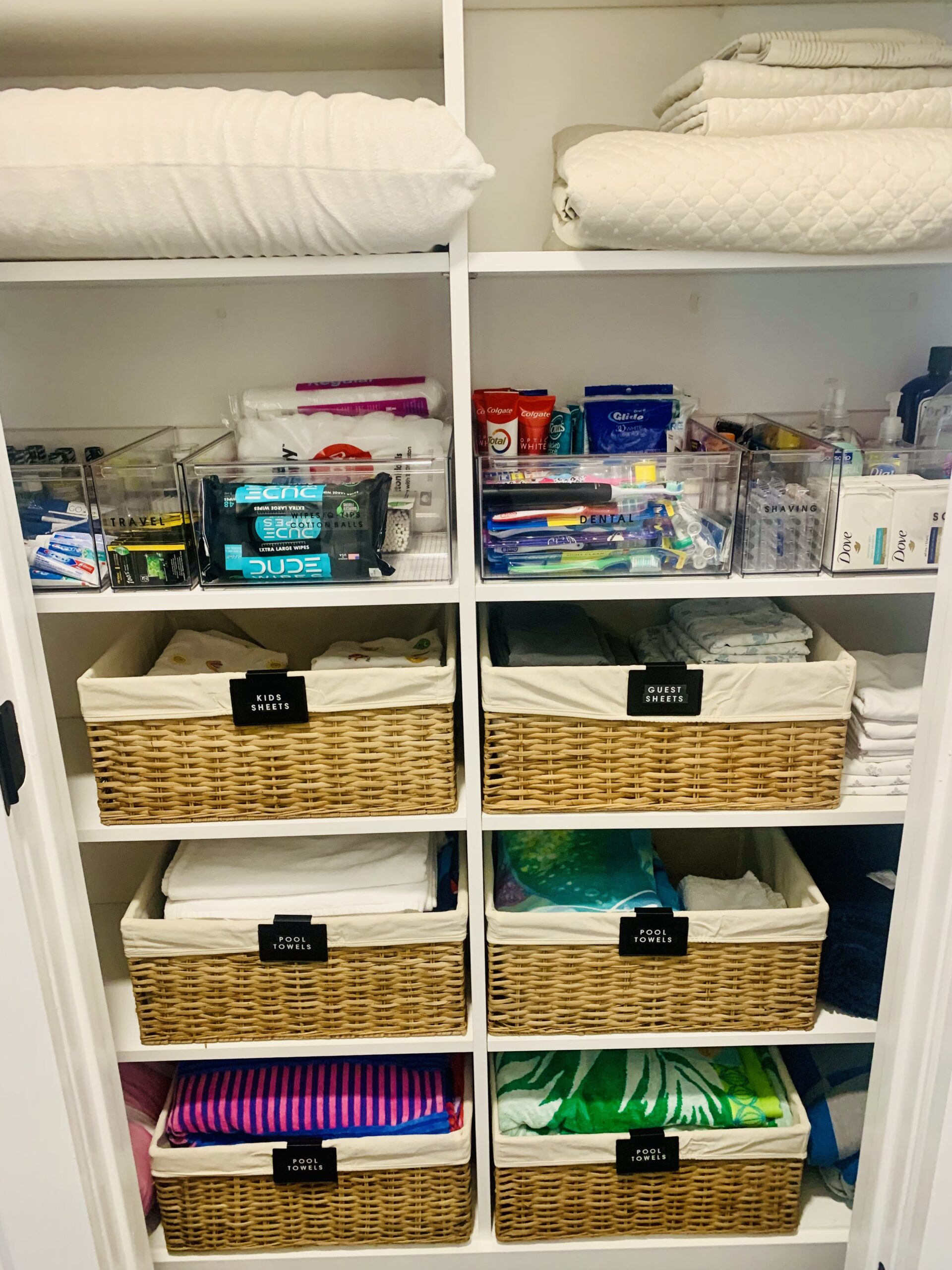 how to organize linen closet