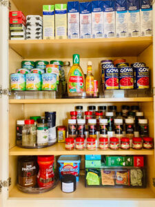 small pantry organization