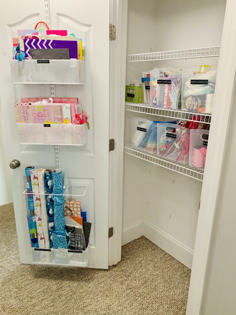 gift wrap organizer