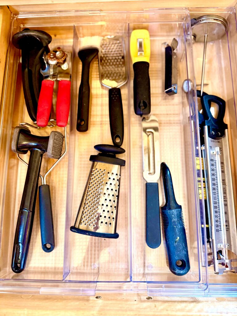 kitchen drawer organizer